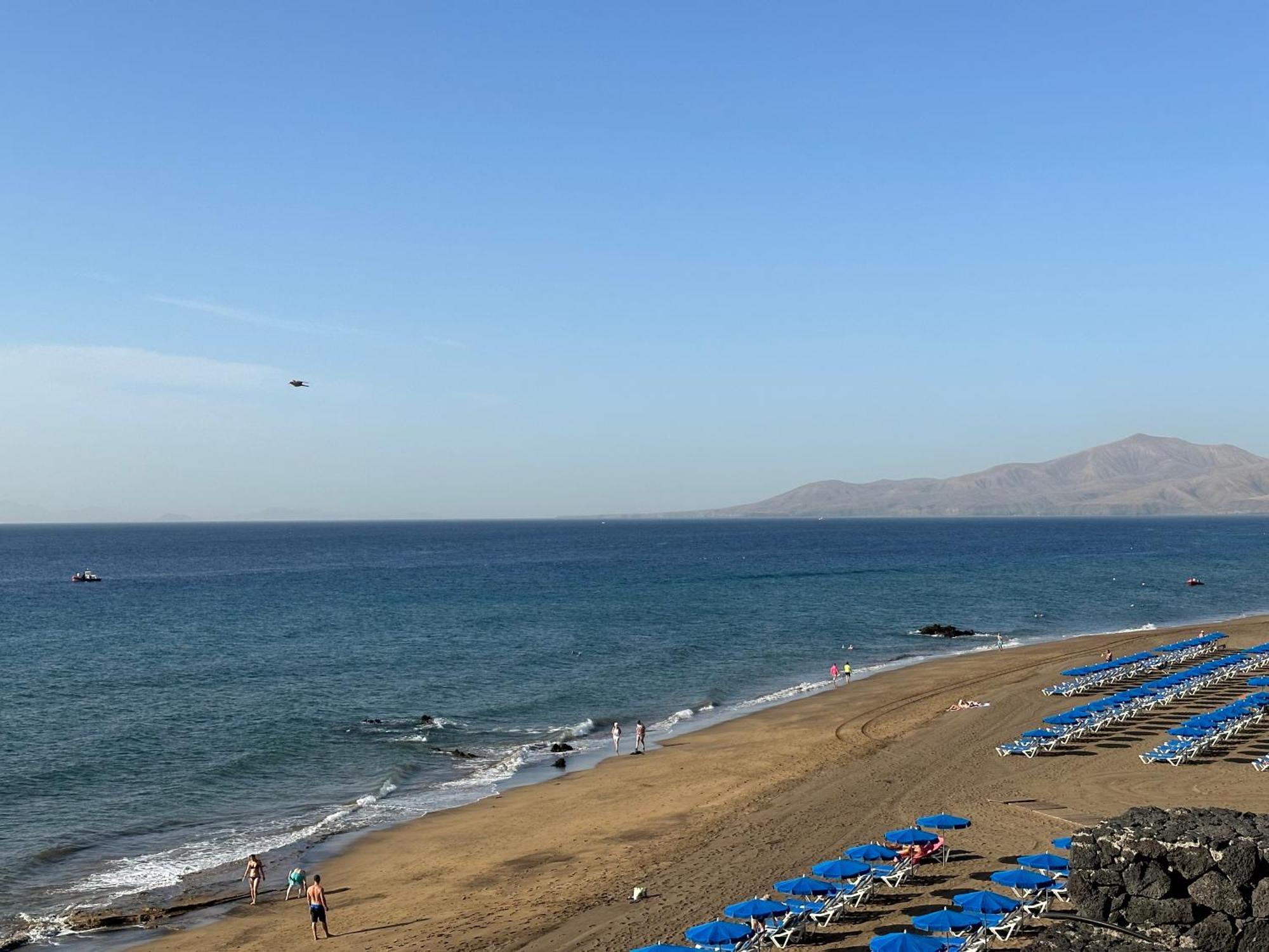 Sea View With Direct Access To Boulevard Puerto del Carmen  Exterior photo
